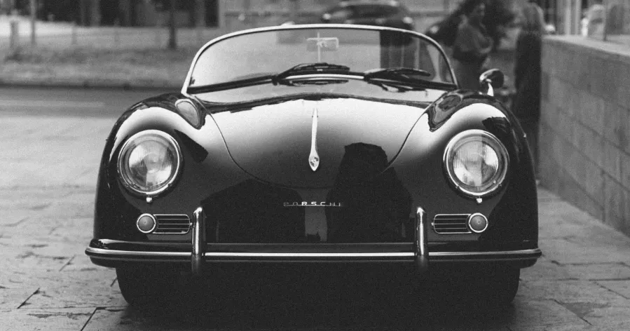 Porsche 356 Speedster in Schwarz-Weiss – Oldtimer-Sammlung schätzen lassen